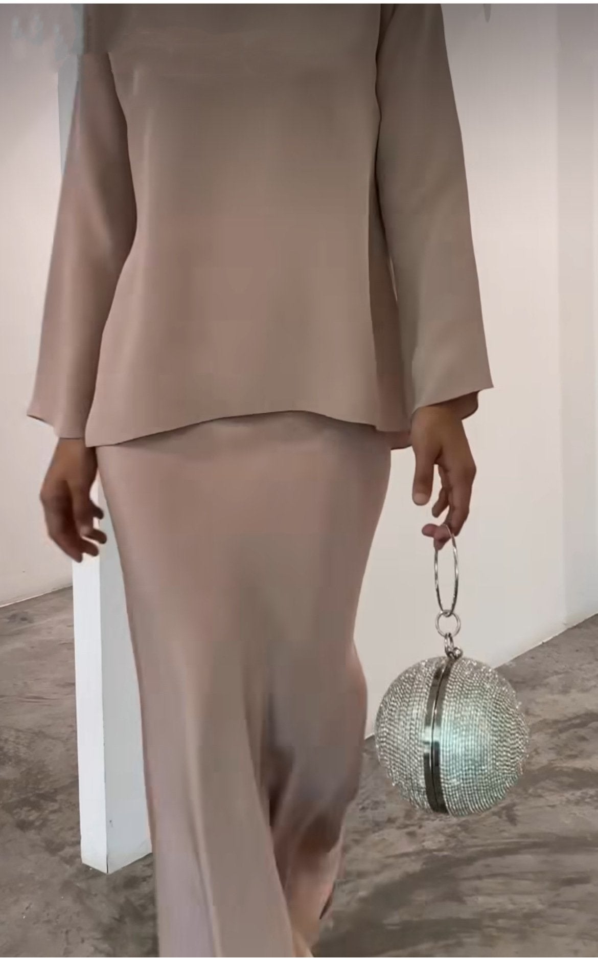 Valentina | Conjunto Vestido Midi Mujer Negro Pedrería