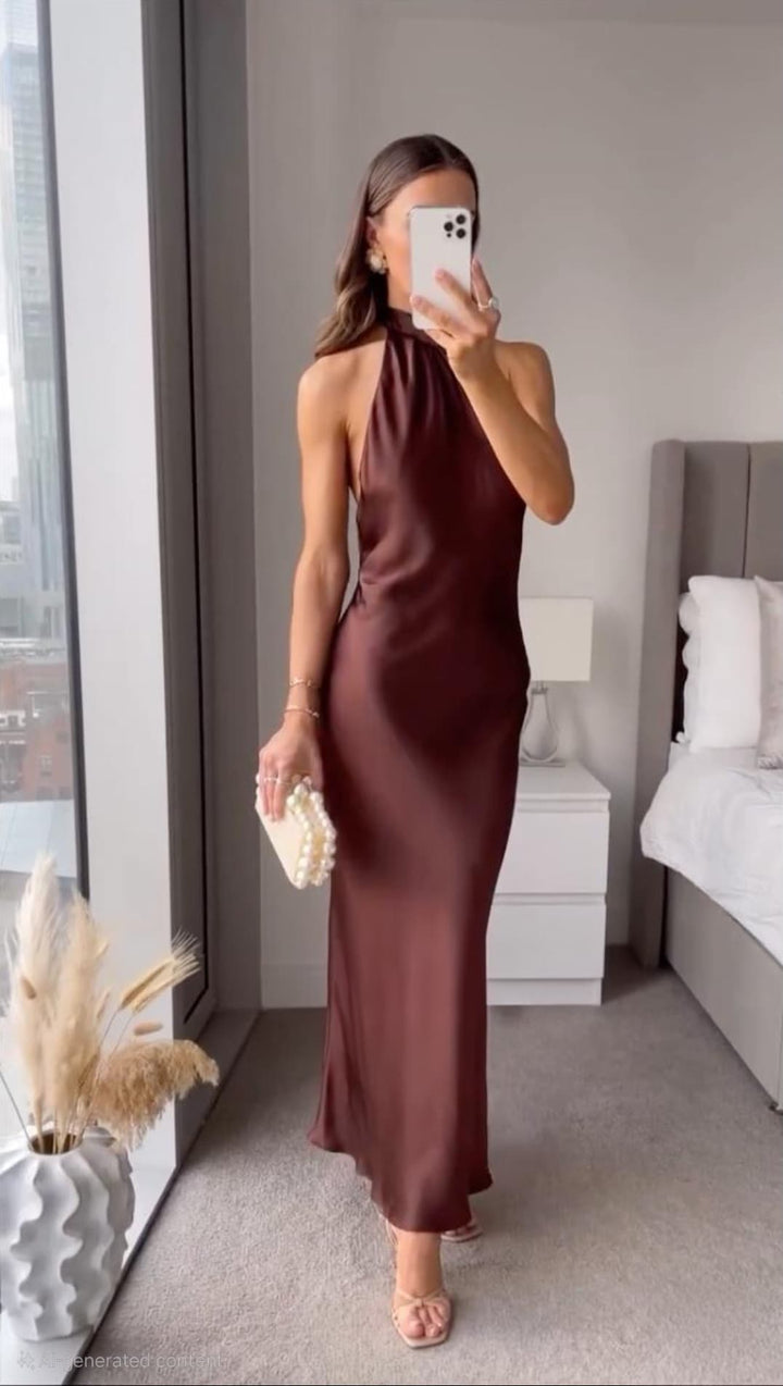 Alejandra | Vestido Invitada Boda Halter Satinado Espalda Descubierta