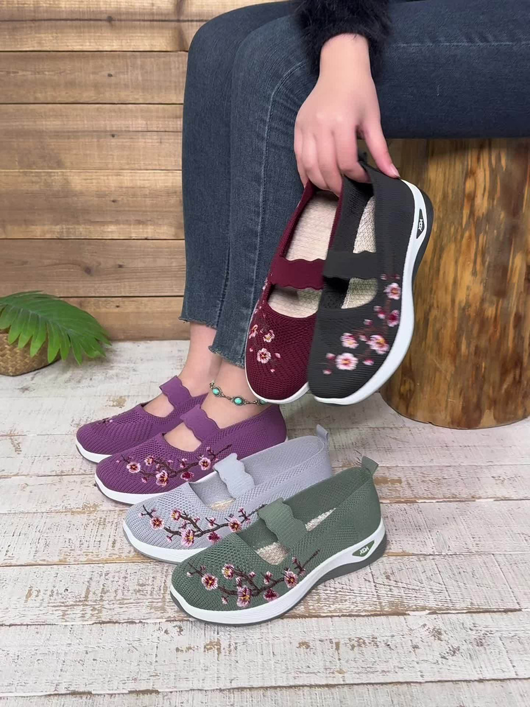 Ana | Zapatillas Mary Jane de Punto Florales
