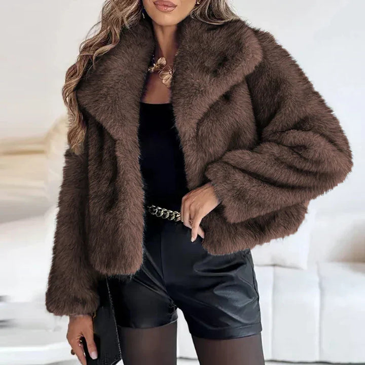 Andrea | Abrigos Mujer Faux Fur Corto Oversized