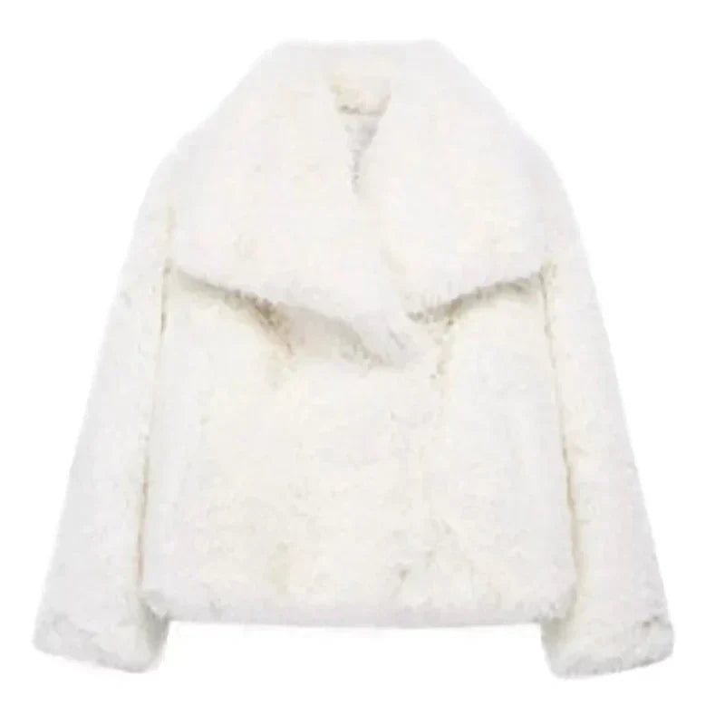 Andrea | Abrigos Mujer Faux Fur Corto Oversized