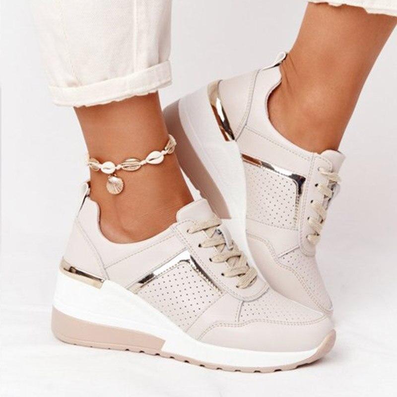 Camila | Zapatillas Mujer Cuña Perforadas Metalizadas