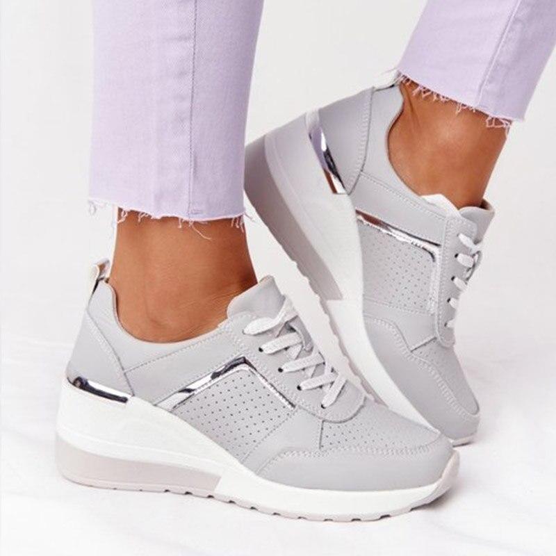 Camila | Zapatillas Mujer Cuña Perforadas Metalizadas