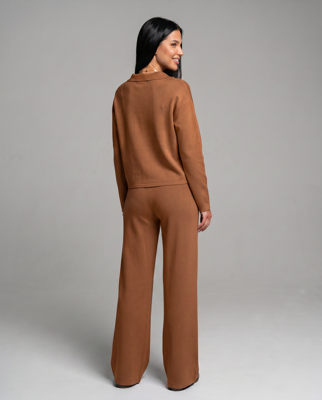 Carmen | Conjunto Punto Mujer Cuello V Mangas Largas Pantalón Ancho