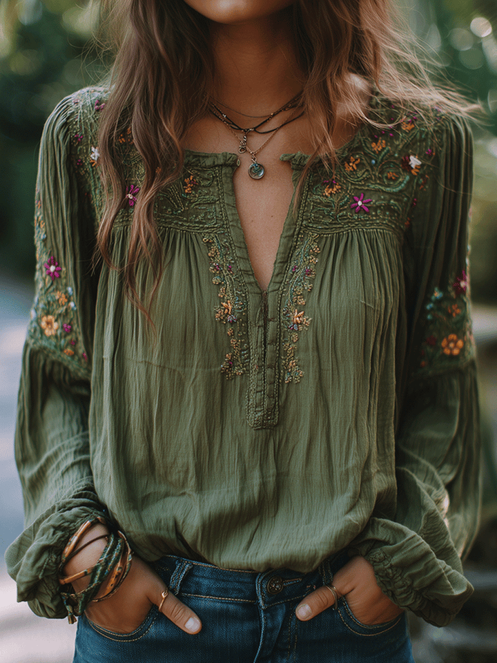 Claudia | Blusa Bohemia Bordada Verde Oliva Manga Larga