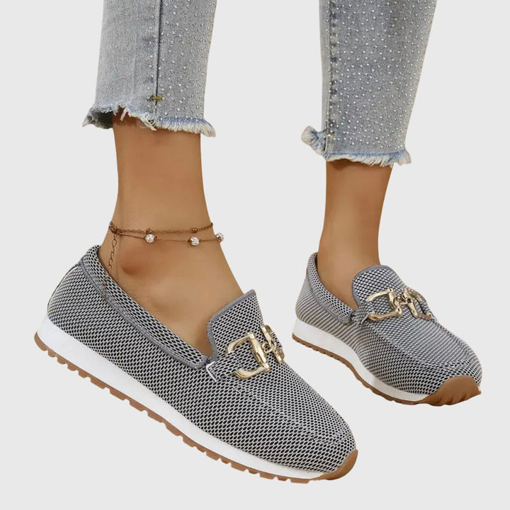 Fernanda | Mocasín de Malla Mujer con Hebilla Dorada