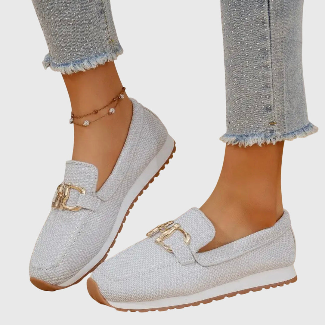 Fernanda | Mocasín de Malla Mujer con Hebilla Dorada