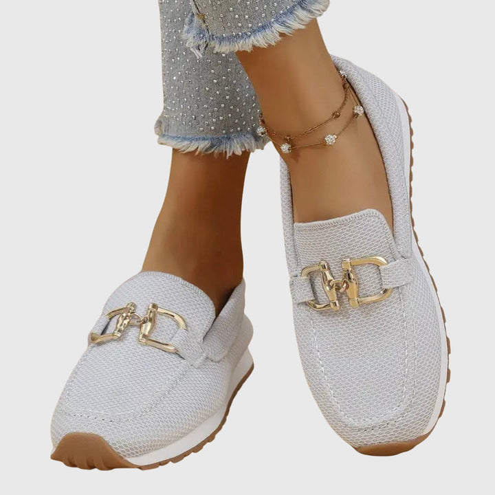 Fernanda | Mocasín de Malla Mujer con Hebilla Dorada