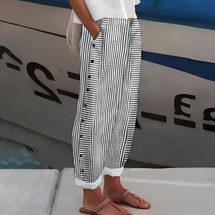 Gabriela | Pantalón Rayado Botones Mujer