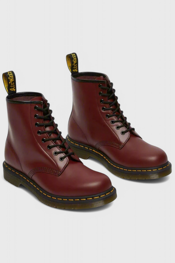Toni | Botas Militares Negras de Cordones