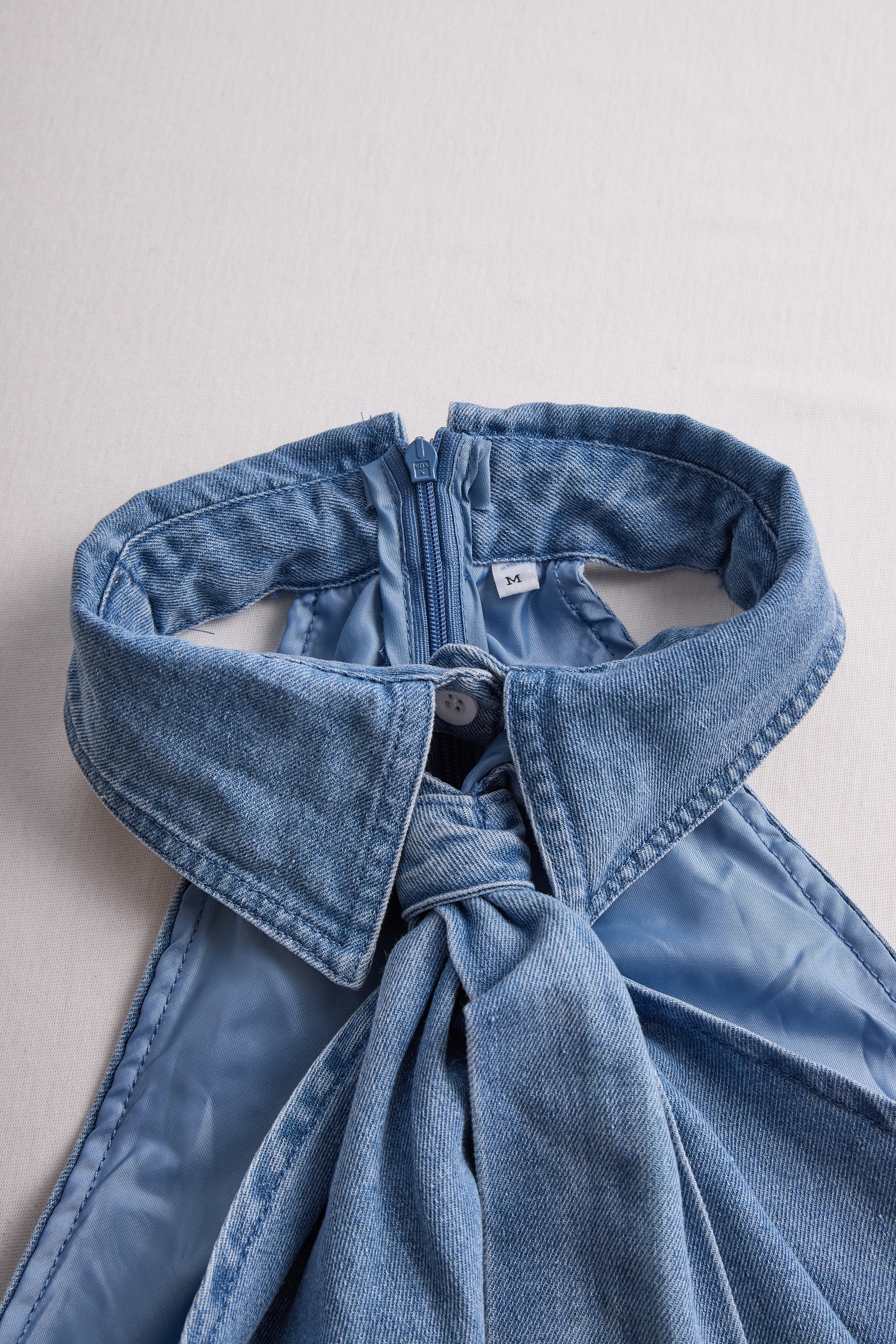 Irene | Blusa Mujer Halter Nudo Cuello Camisa