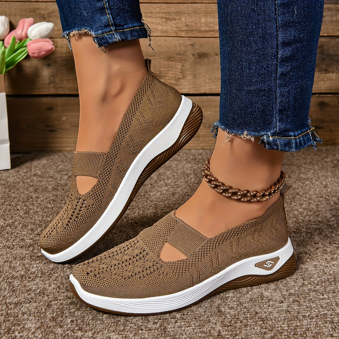 Isabella | Zapatillas Slip-On Mujer Punto Calado