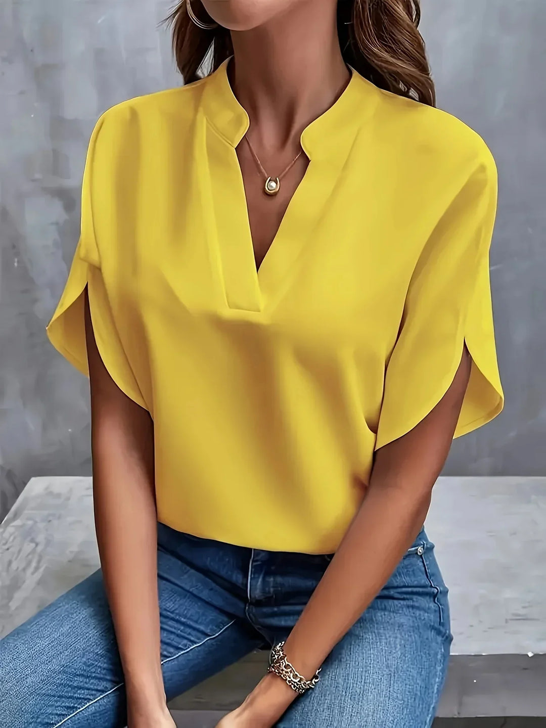 Nuria | Blusa Manga Corta Cuello V Relajada