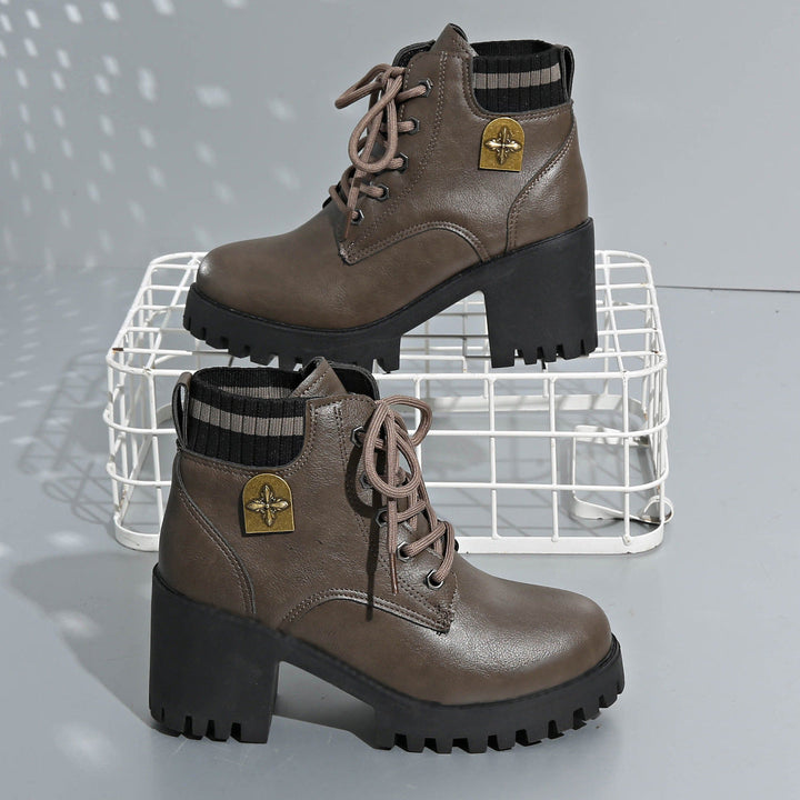 Laura | Botas Militares Mujer Plataforma Cordones