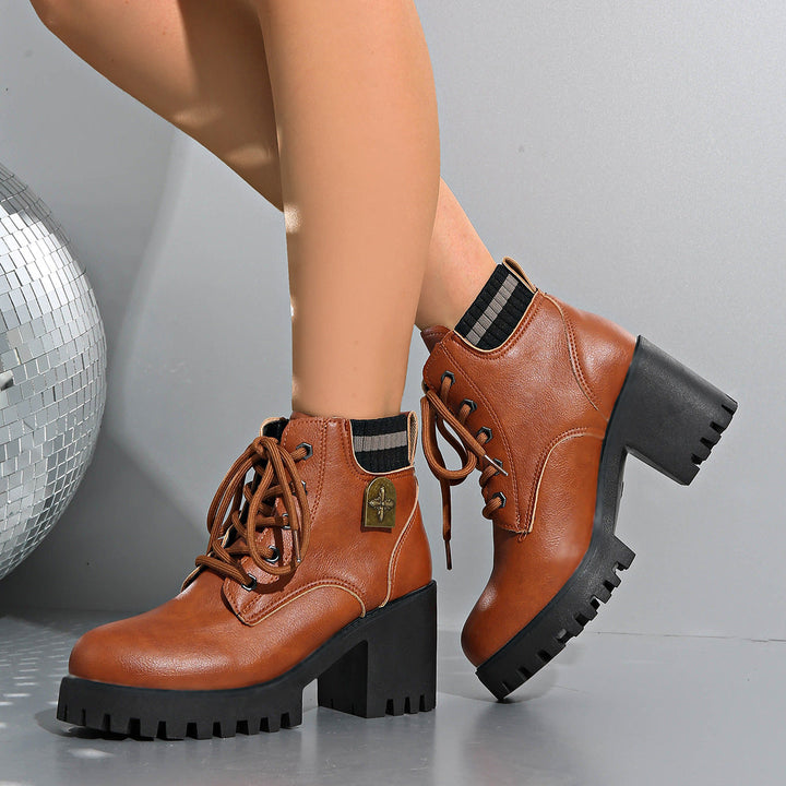 Laura | Botas Militares Mujer Plataforma Cordones