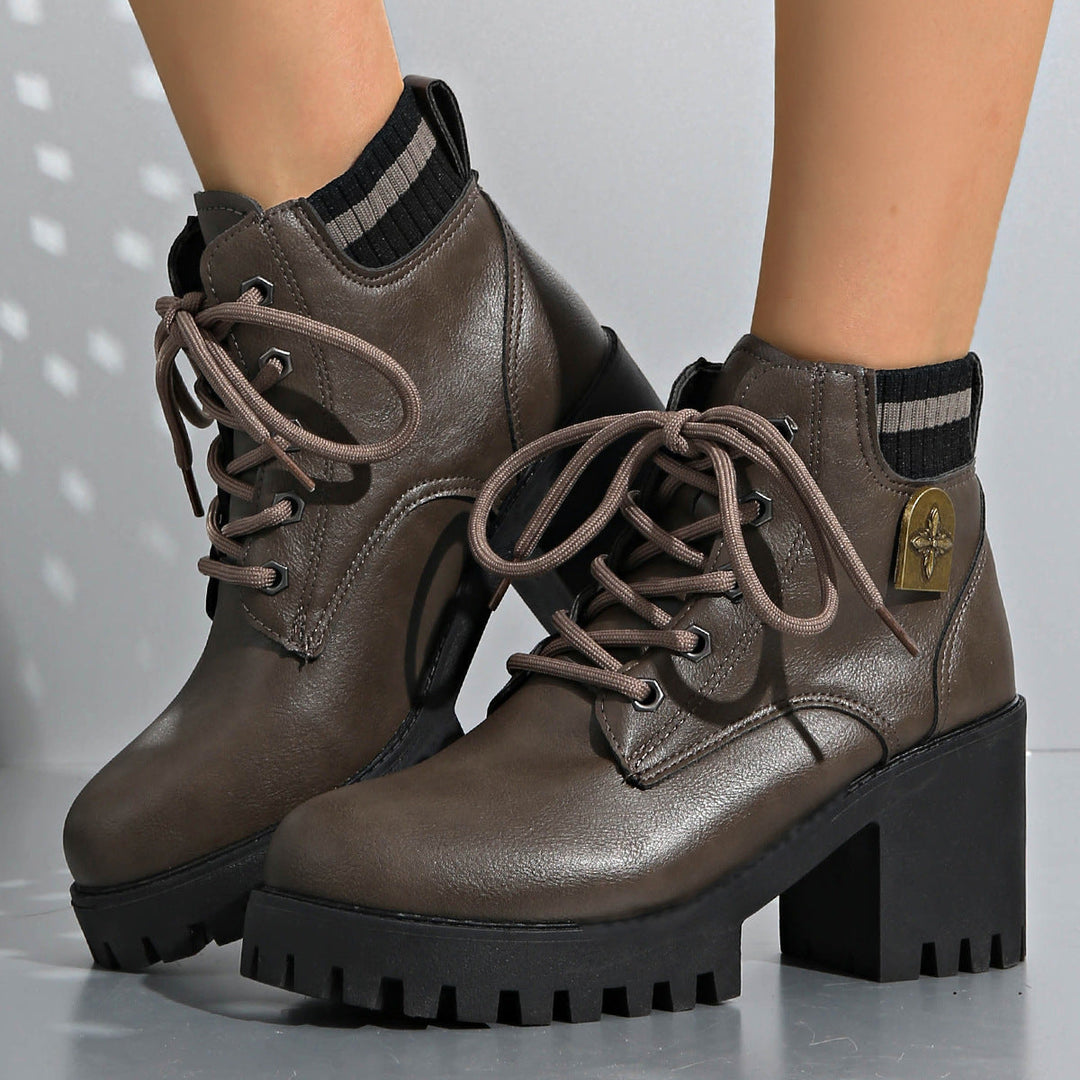 Laura | Botas Militares Mujer Plataforma Cordones