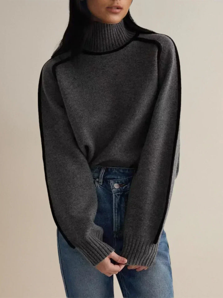 Paula | Jersey de Cuello Alto con Cinturón y Detalle