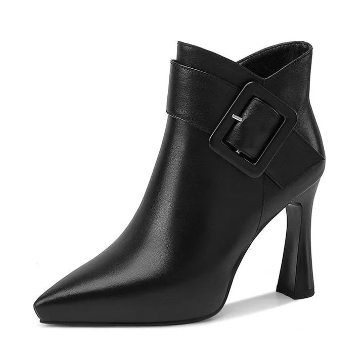 Sara | Botines de Piel con Hebilla y Tacón