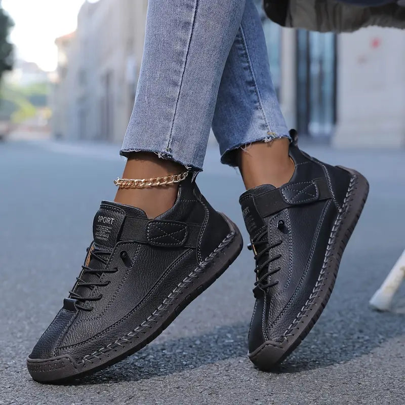 Sofía | Zapatillas Cuero Mujer Costura Visible
