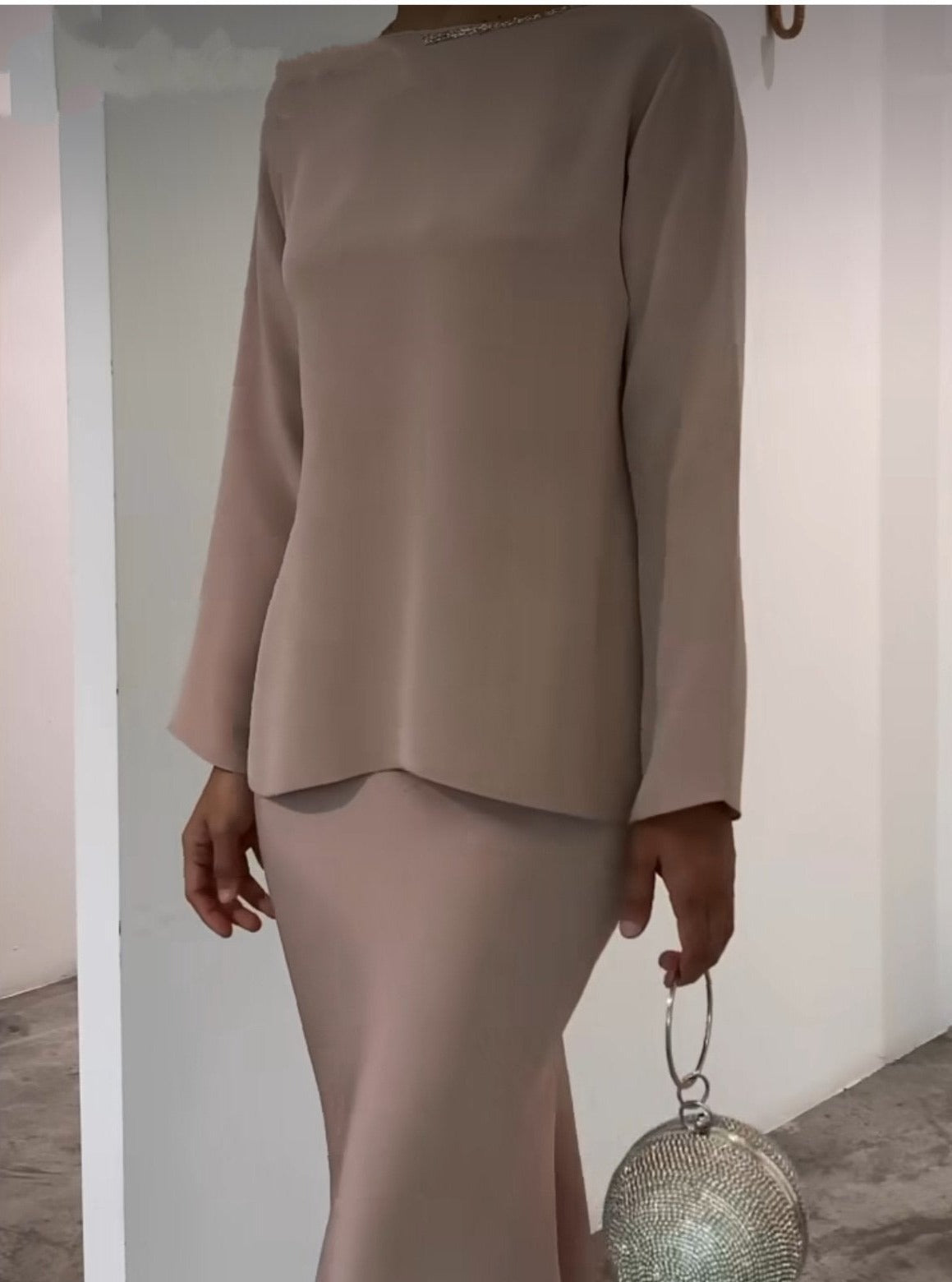 Valentina | Conjunto Vestido Midi Mujer Negro Pedrería