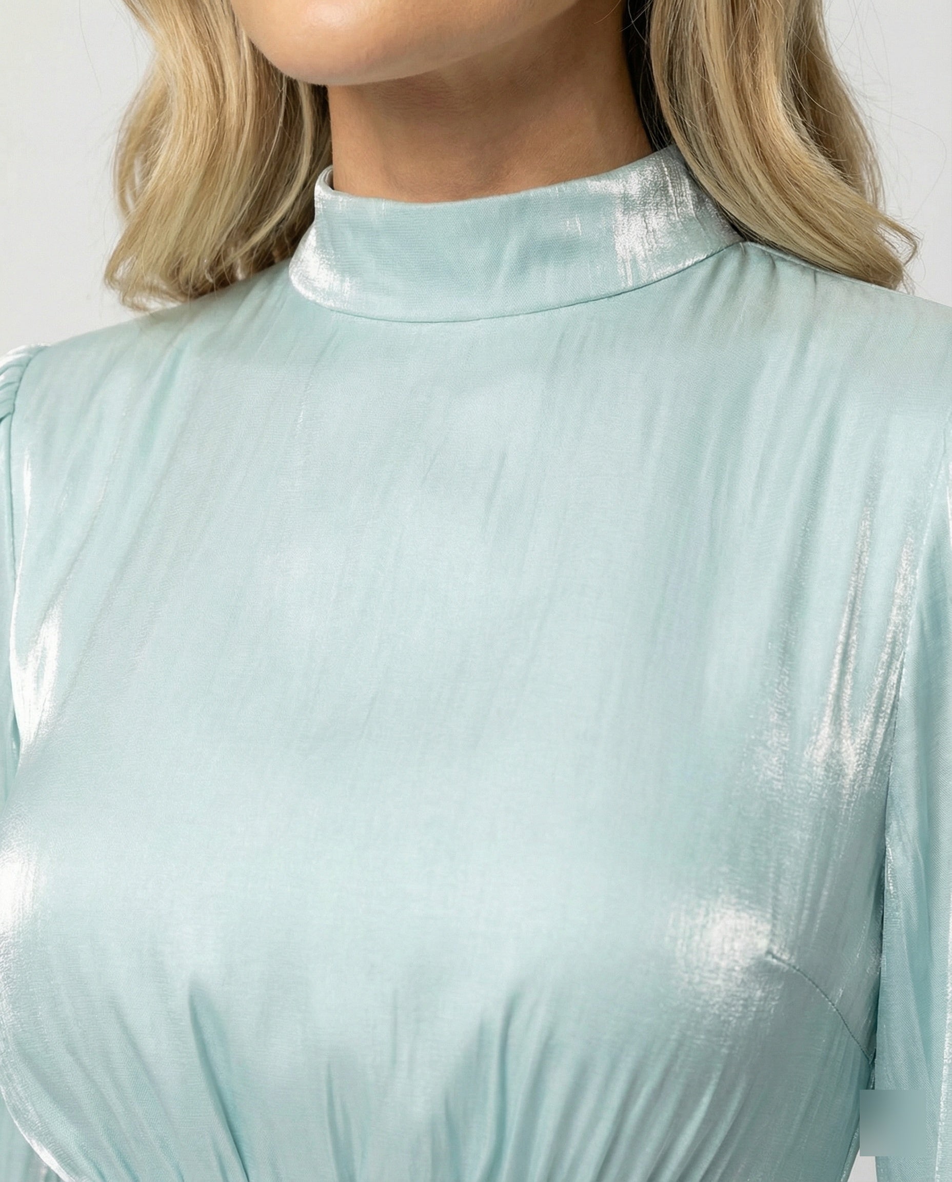 Valeria | Vestido Blanco Maxi Plisado Manga Larga