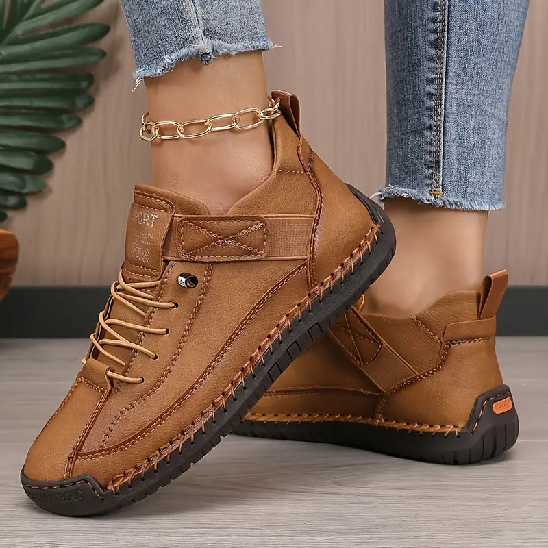 Valeria | Zapatillas de Caminata Cuero Cordones