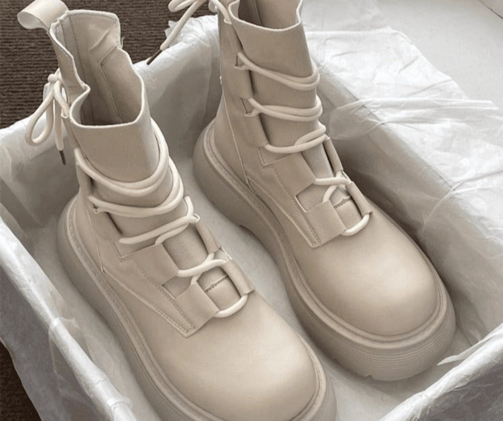 Daniela | Botas Militares de Cuero con Cordones