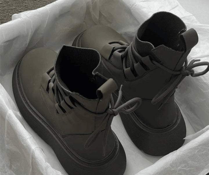 Daniela | Botas Militares de Cuero con Cordones