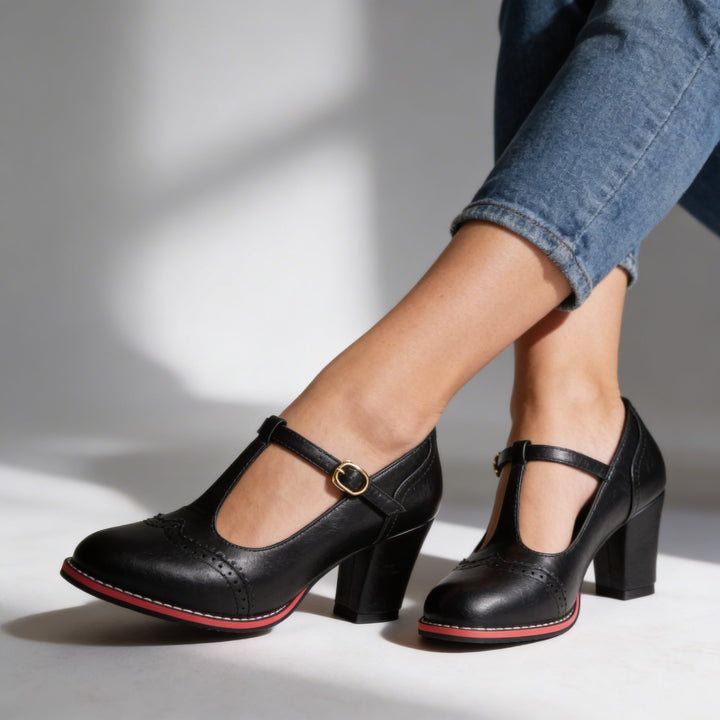 Carmen | Mary Jane Piel Brogue Hebilla