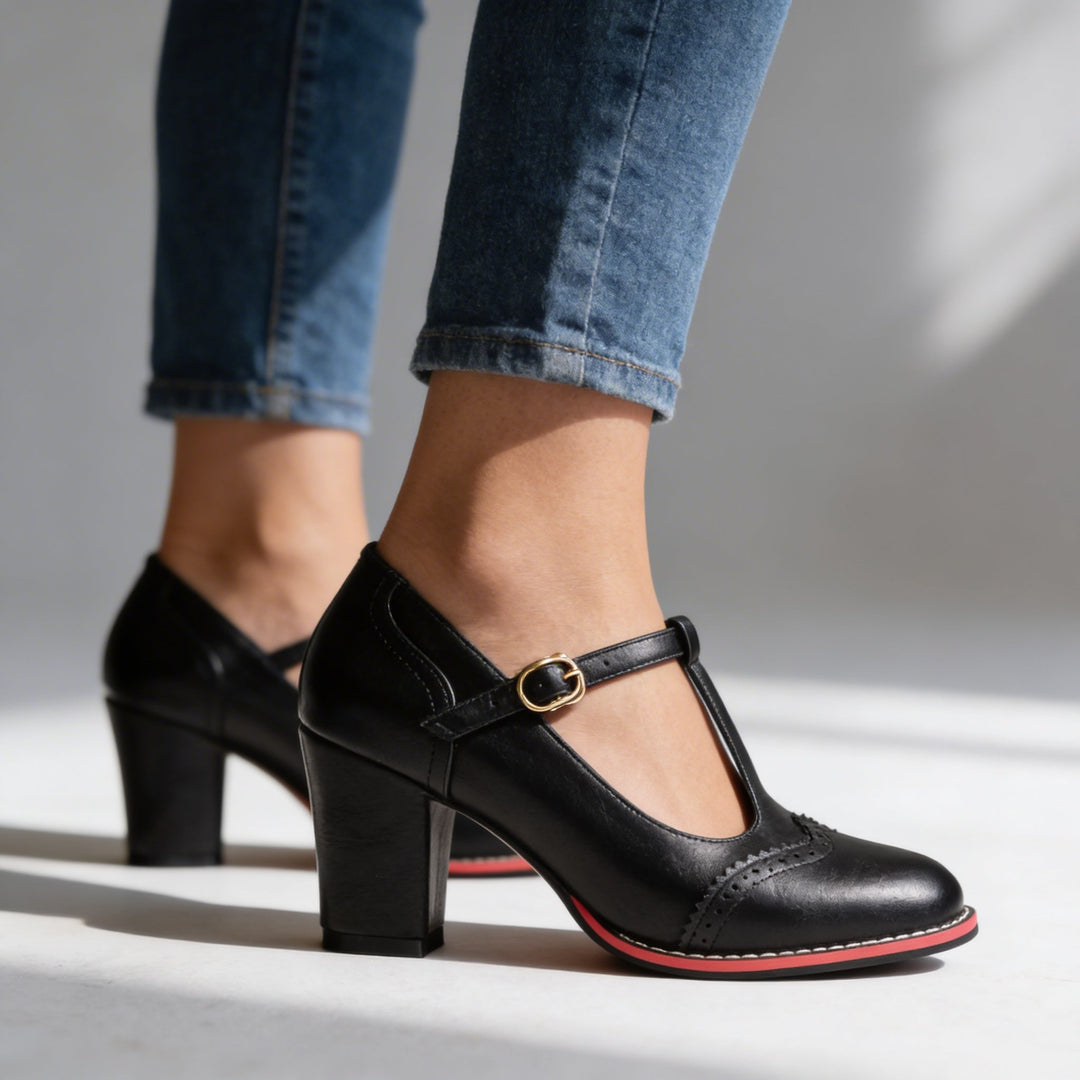 Carmen | Mary Jane Piel Brogue Hebilla