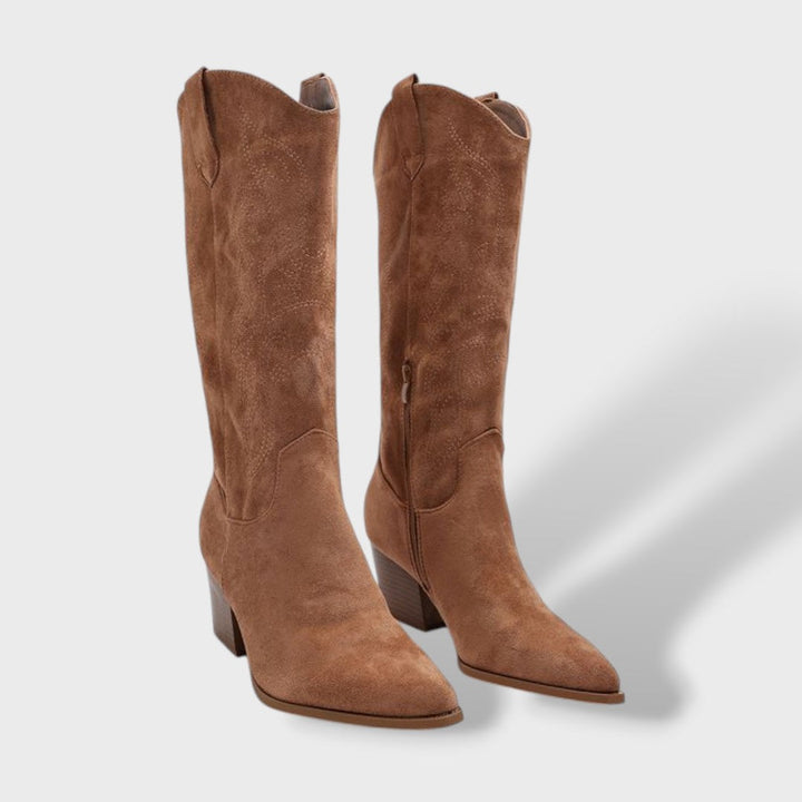 Camila | Botas Vaqueras de Ante Marrón con Cremallera