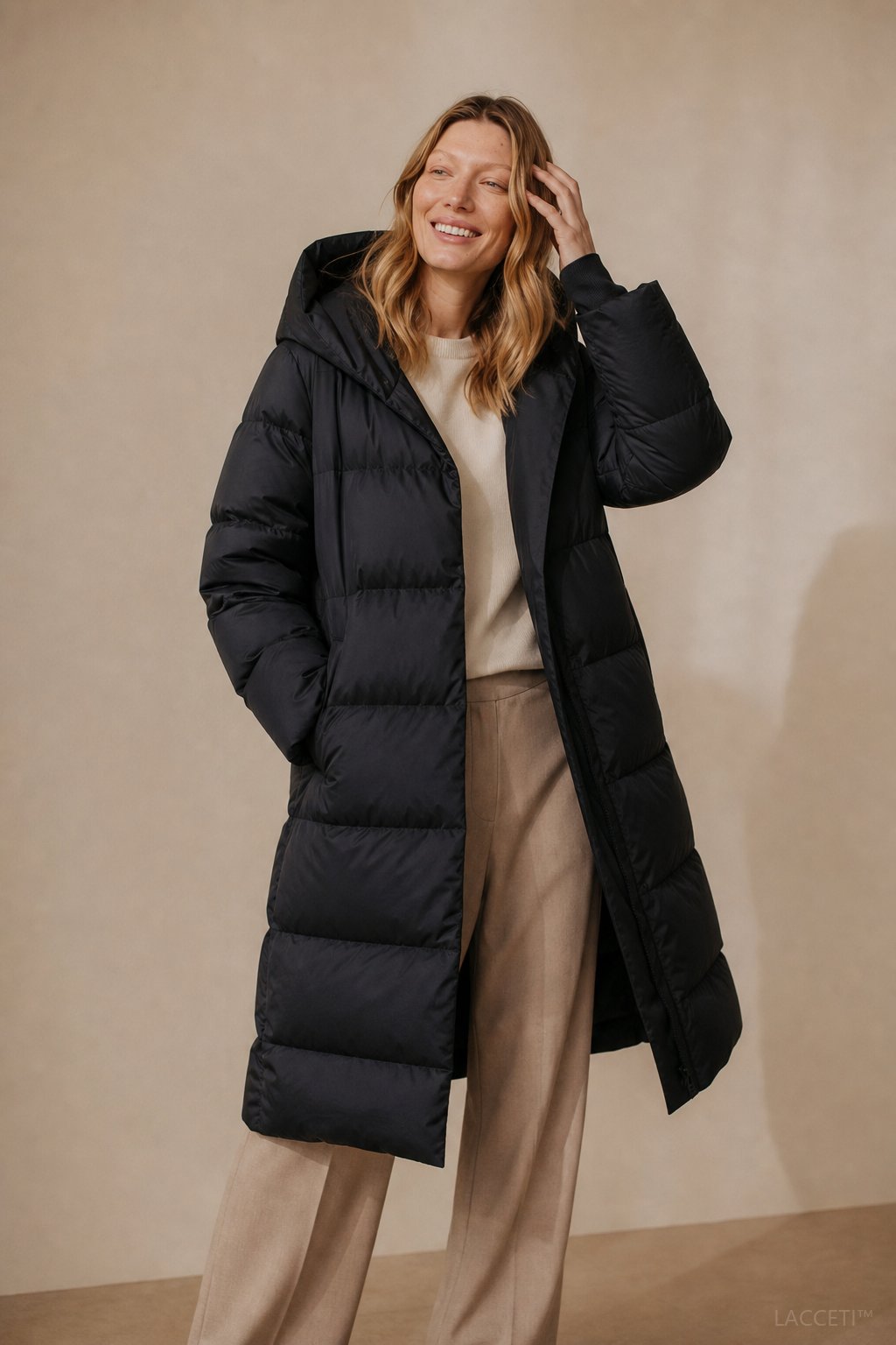 Ana | Chaqueta Acolchada con Capucha Larga