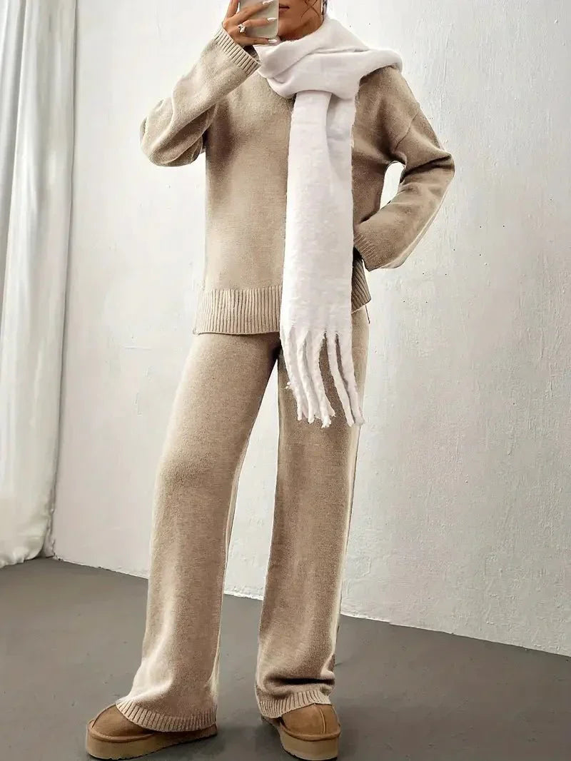 Inés | Conjunto Punto Relajado Cuello Redondo Mujer