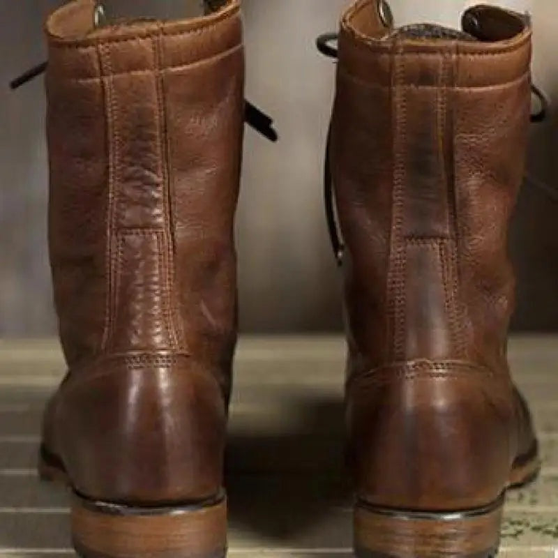 Nico | Botas Militares de Piel Marrón con Cordones