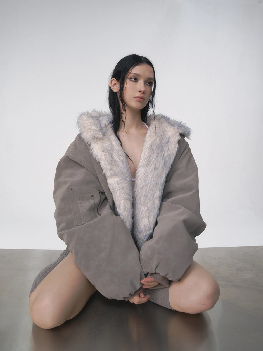 Leila | Chaqueta con Capucha de Borrego Falso Oversize