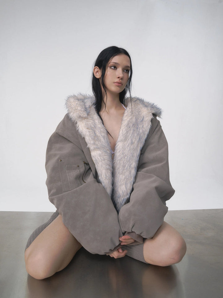 Leila | Chaqueta con Capucha de Borrego Falso Oversize