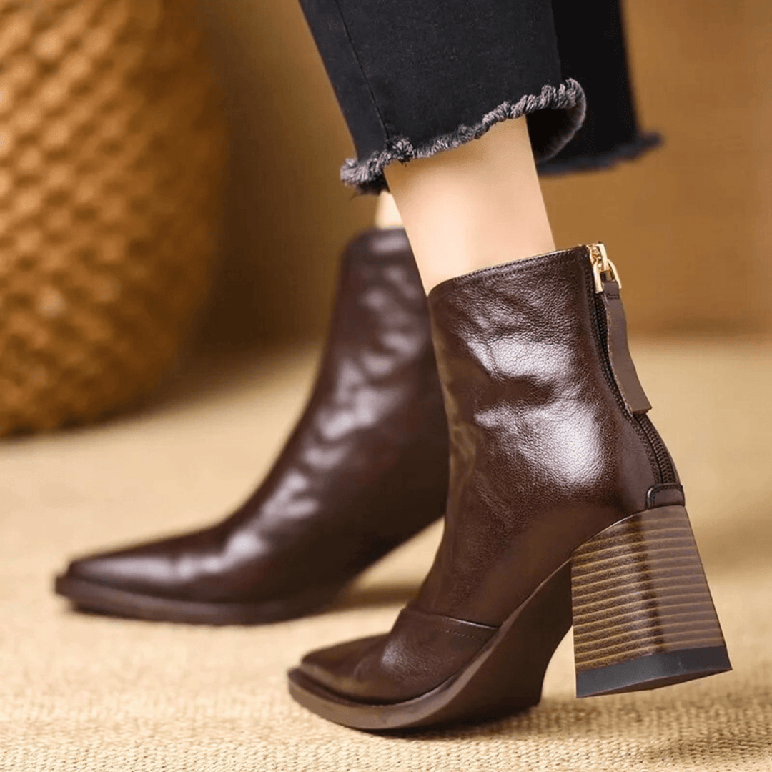 Pilar | Botines de Piel Tacón Cuadrado