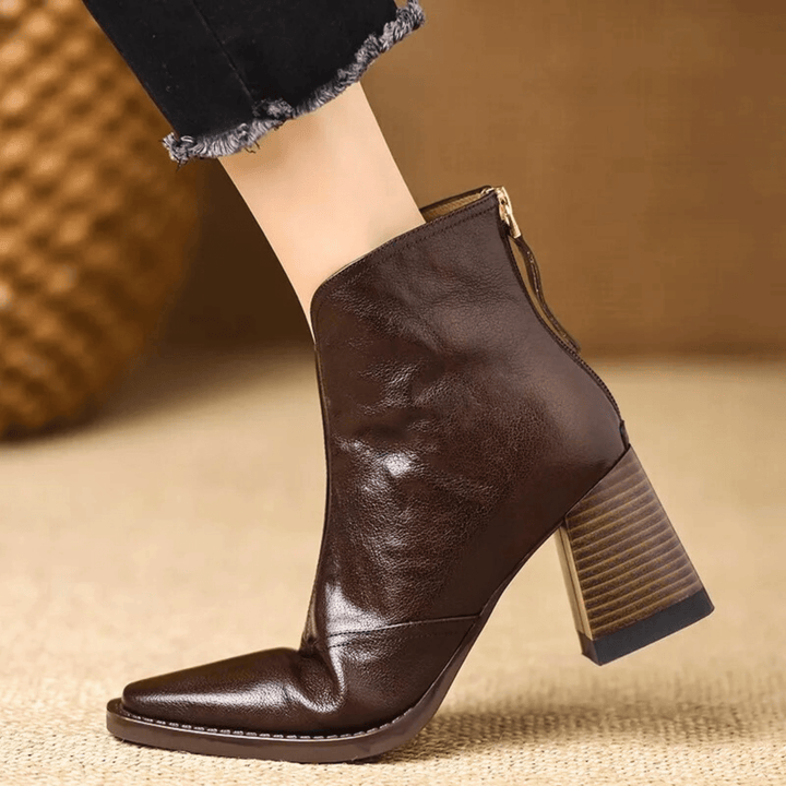 Pilar | Botines de Piel Tacón Cuadrado