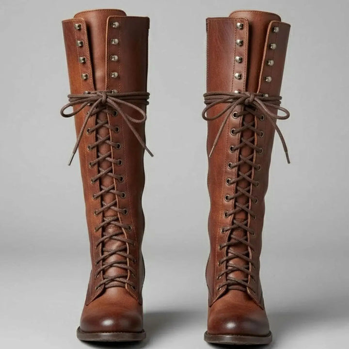 Quinn | Botas Altas Cordones Cuero Tachuelas